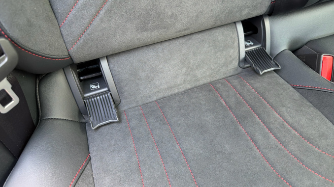 Volkswagen ID.4 250kW 4MOTION GTX Edition 79kWh 5dr Auto Electric Estate - Image 39